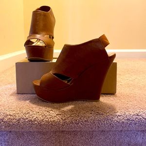 These Madden girl wedges are very comfortable-worn twice.